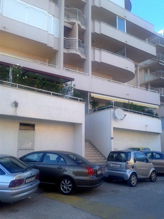 Apartment Radosevac Beach 斯普利特 外观 照片